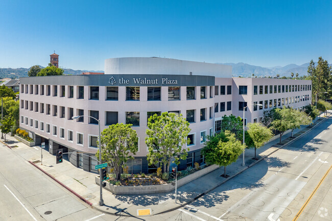 Plus de détails pour 215 N Marengo Ave, Pasadena, CA - Bureau à louer