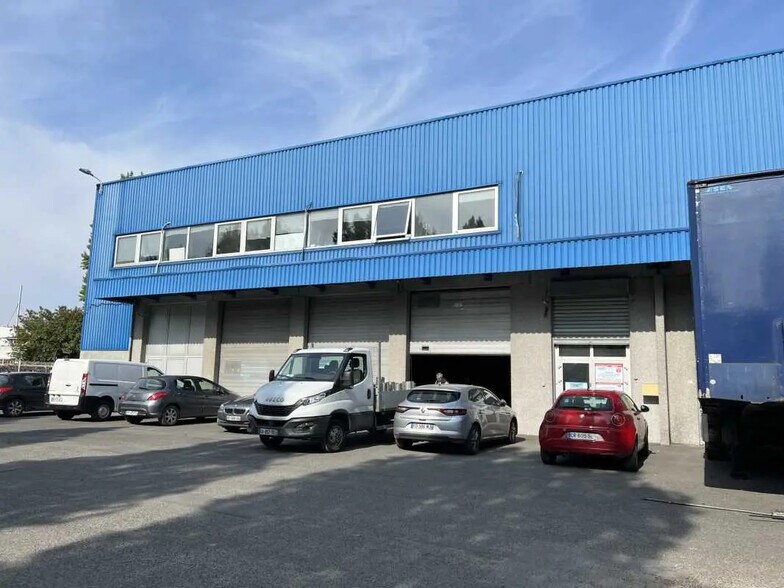 116 Avenue Aristide Briand, Le Blanc-Mesnil à louer - Photo du bâtiment - Image 3 de 13