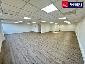 511 Route De La Seds, Vitrolles à louer Photo intérieure- Image 1 de 4