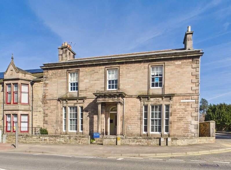 26 Hay St, Elgin for sale - Primary Photo - Image 1 of 20