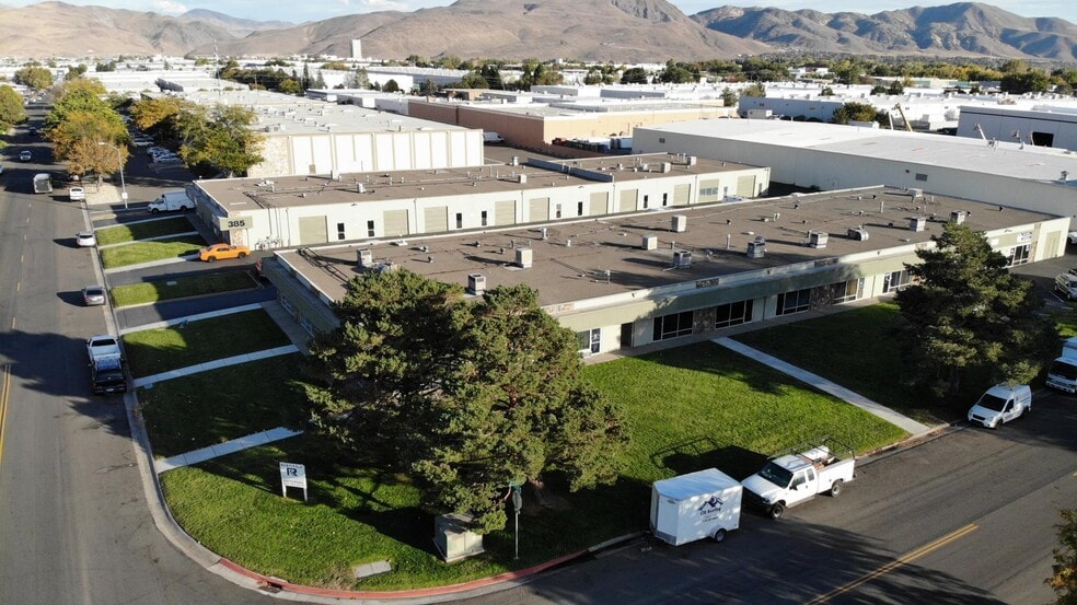 385 Freeport Blvd, Sparks, NV à louer - Photo du bâtiment - Image 3 de 35