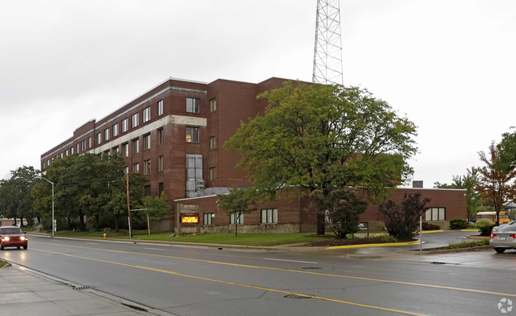 Cesar E Chavez Ave Portfolio portfolio of 3 properties for sale on LoopNet.ca Building Photo- Image 1 of 5