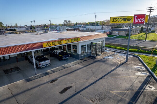 More details for 609 E Broadway Ave, Milton-Freewater, OR - Retail for Sale