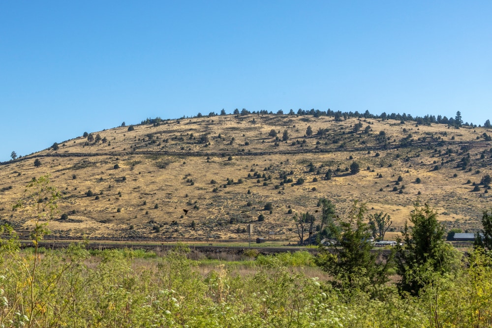 N Hwy 97, Klamath Falls, OR à vendre Photo principale- Image 1 de 27