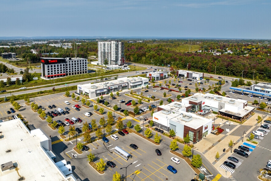 1425 Boul Michèle-Bohec, Blainville, QC for lease - Aerial - Image 3 of 6