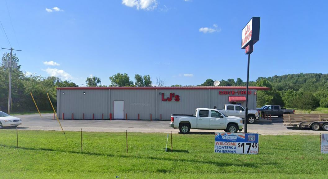 10339 Highway 62, Pyatt, AR for sale Building Photo- Image 1 of 1