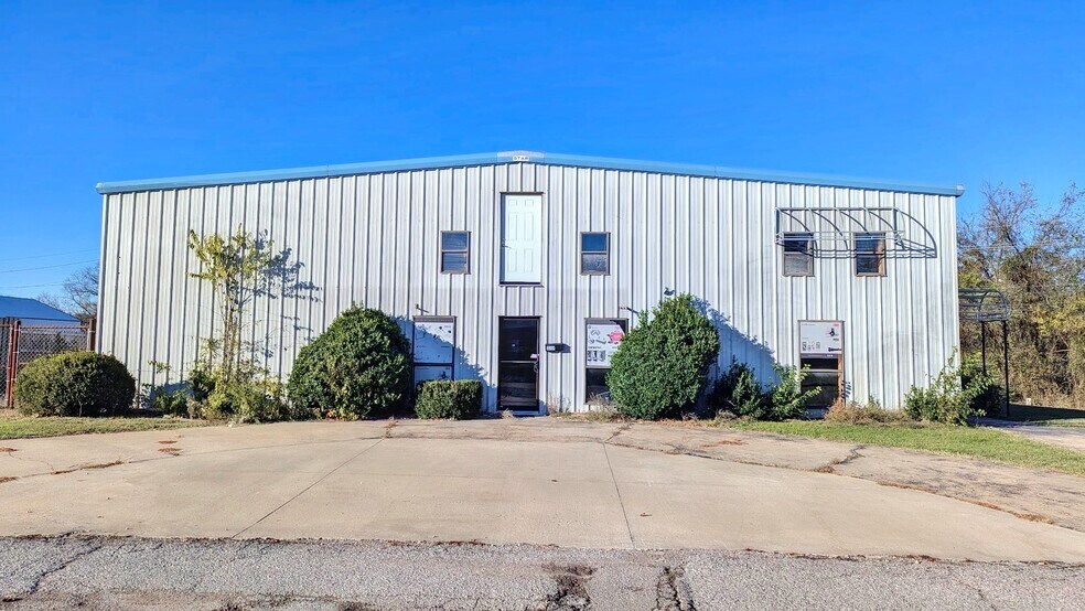 1598 Park Hill Rd, Tahlequah, OK à vendre - Photo du bâtiment - Image 2 de 21
