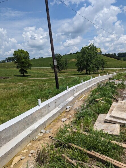 116 Carr Ln, Richmond, KY à louer - Photo du bâtiment - Image 2 de 8