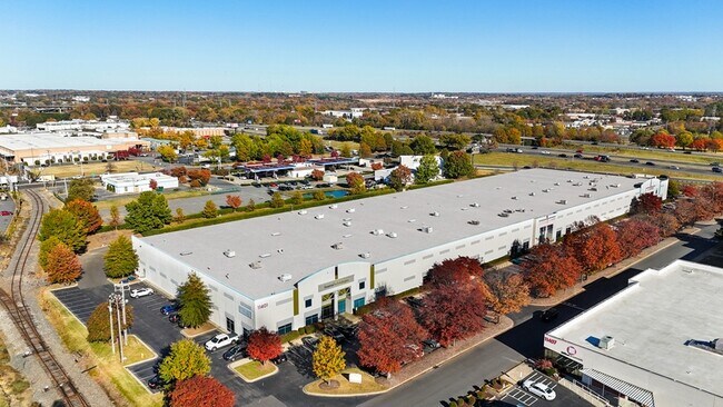 Plus de détails pour 11401 Granite St, Charlotte, NC - Industriel à louer