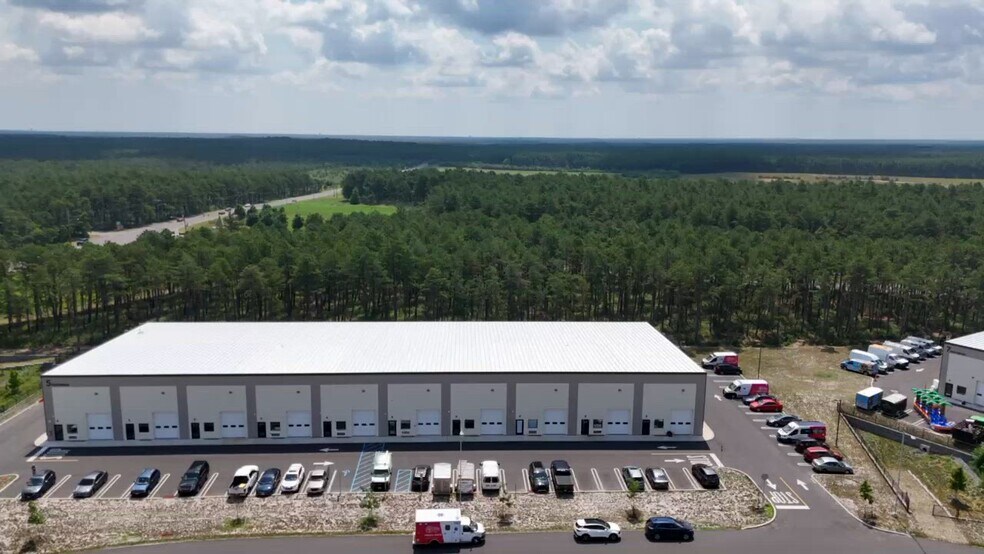 1 Fedornak Fwy, Berkeley Township, NJ à louer - Vidéo sur l’inscription commerciale - Image 3 de 24