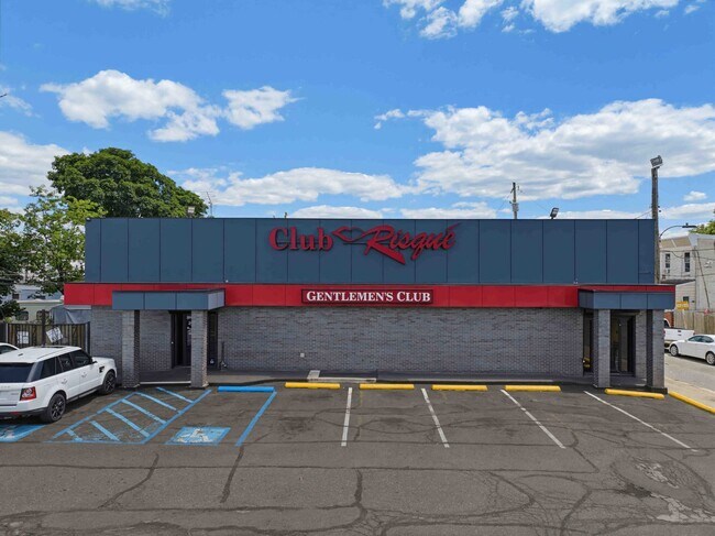 More details for 5921 Tacony St, Philadelphia, PA - Retail for Sale