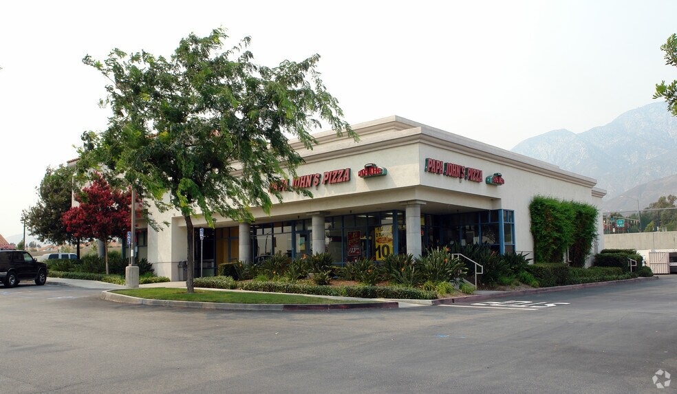 8792 19th St, Rancho Cucamonga, CA à louer - Photo du bâtiment - Image 2 de 3