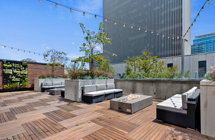 110 W A St, San Diego, CA à louer - Photo du bâtiment - Image 3 de 22