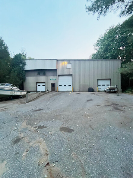 7 Industrial Pky, Brunswick, ME for lease - Building Photo - Image 1 of 5