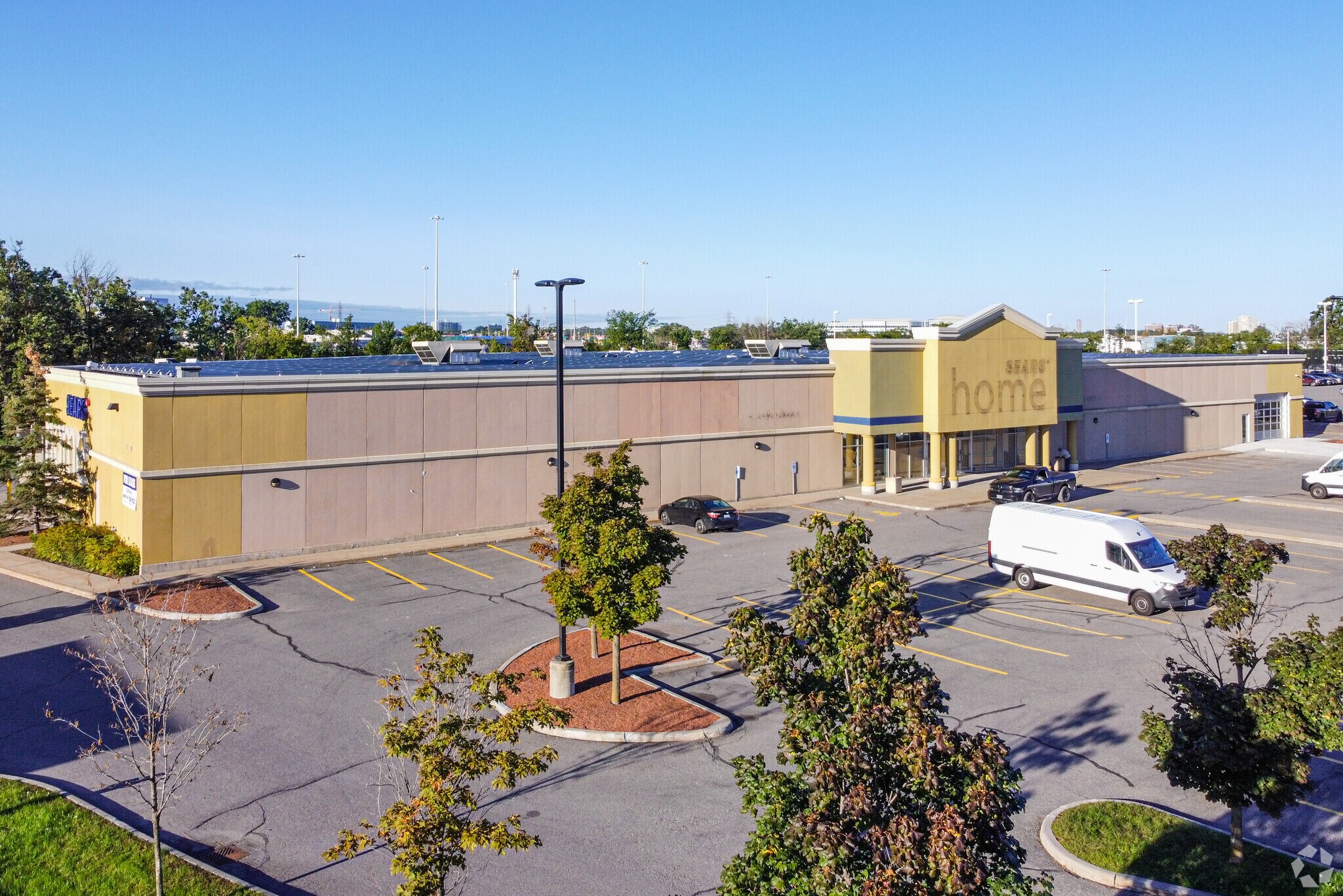 1501 Innes Rd, Ottawa, ON for lease Primary Photo- Image 1 of 5