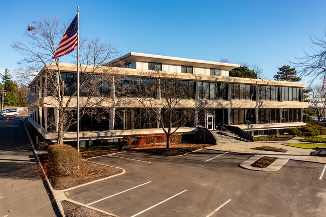 More details for 36700 Woodward Ave, Bloomfield Hills, MI - Office for Lease