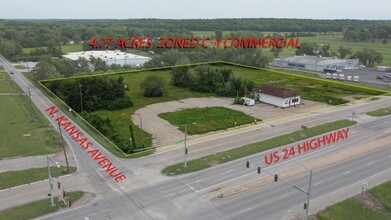 110 NE Us-24 Hwy, Topeka, KS - Aérien  Vue de la carte