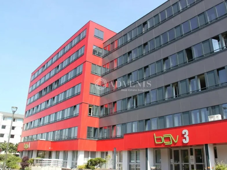 Office in Strasbourg for lease - Building Photo - Image 1 of 18