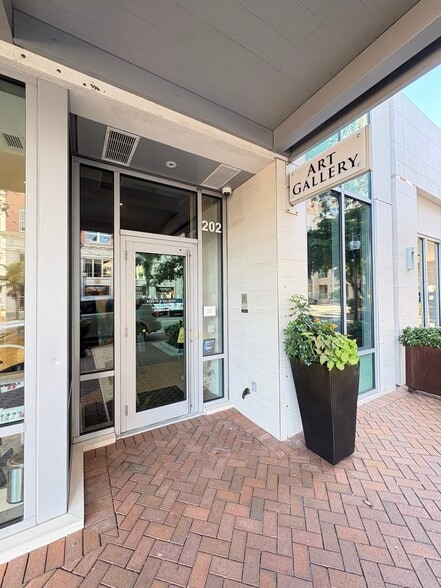 1301 Main St, Sarasota, FL for sale - Building Photo - Image 2 of 23