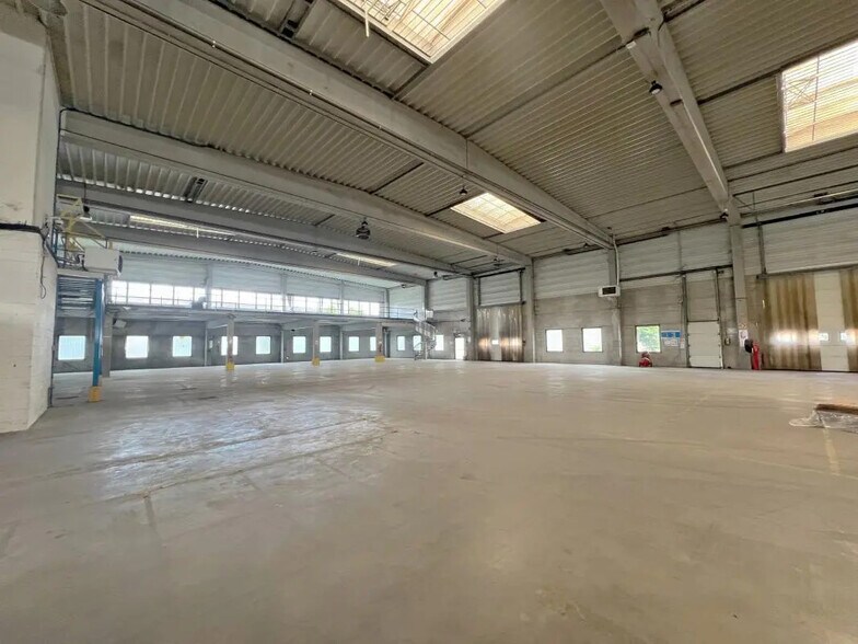 101 Rue De La Bongarde, Gennevilliers à louer - Photo du bâtiment - Image 2 de 15