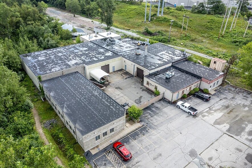 399 Kilvert St, Warwick, RI for sale - Aerial - Image 3 of 50