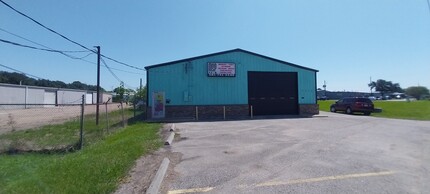 3325 S Main St, Pearland, TX à louer Photo du bâtiment- Image 1 de 25