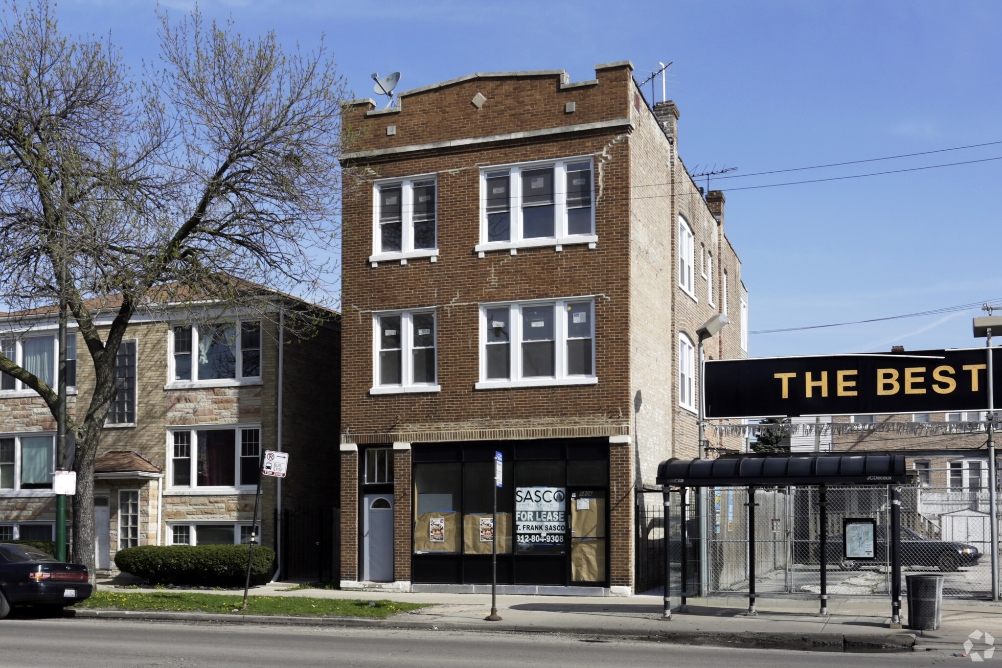 5806 W Fullerton Ave, Chicago, IL à vendre Photo principale- Image 1 de 1