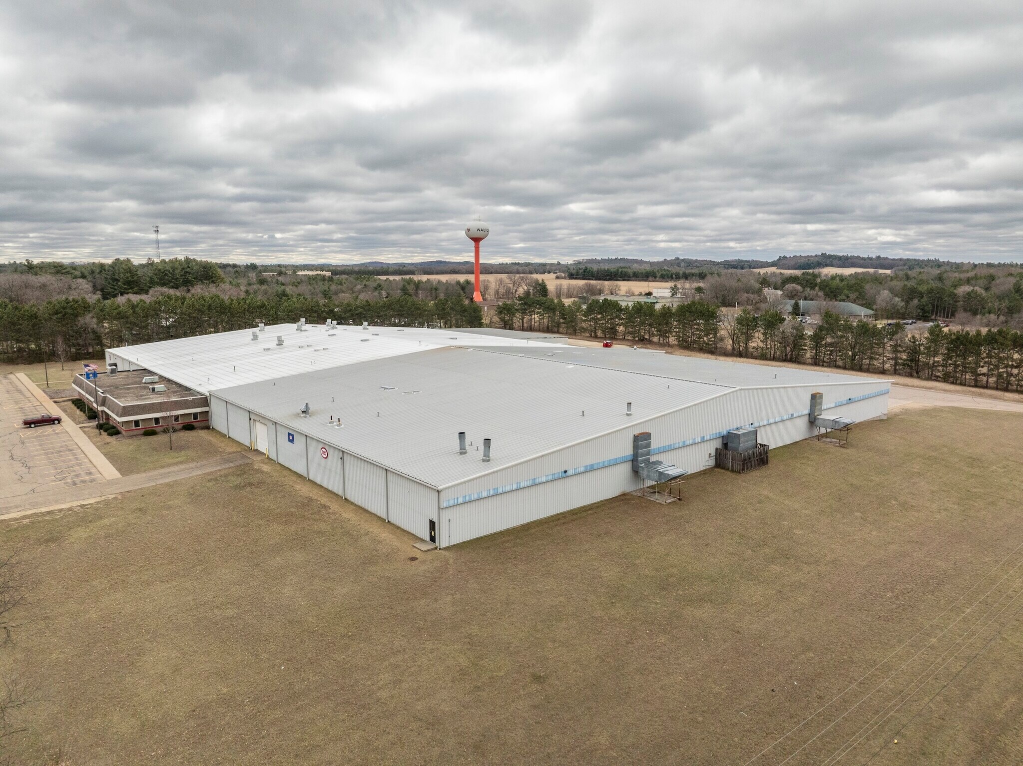 431 E Division St, Wautoma, WI à vendre Aérien- Image 1 de 15