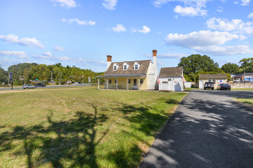 107 Carter St, Falmouth, VA à louer - Photo du b timent - Image 3 de 10