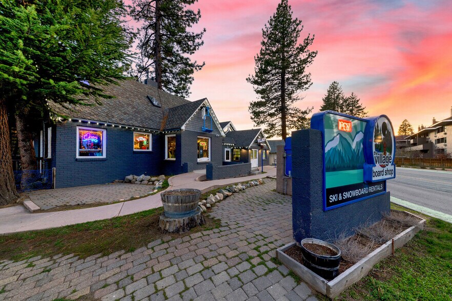 3542 Lake Tahoe Blvd, South Lake Tahoe, CA à vendre - Photo du bâtiment - Image 2 de 138
