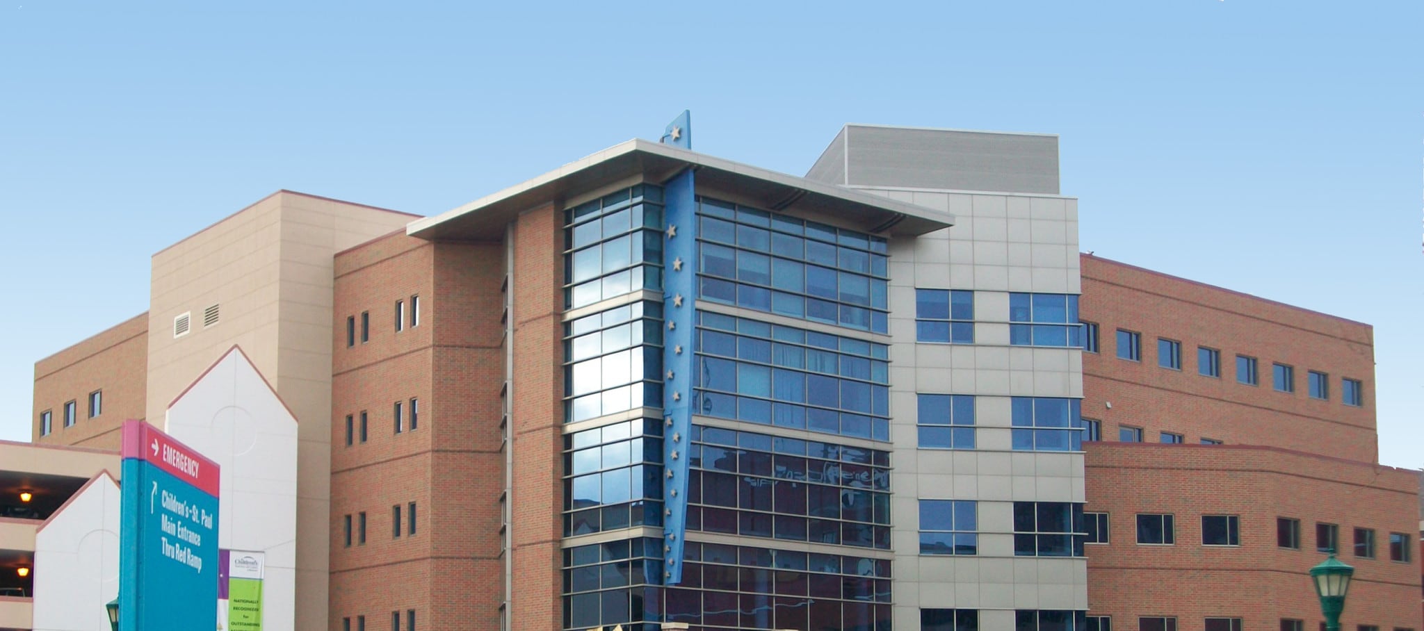 347 Smith Ave N, Saint Paul, MN for lease Building Photo- Image 1 of 3