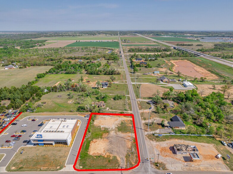 18965 23rd st, Harrah, OK à vendre - Photo du bâtiment - Image 2 de 17