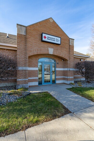 1123 S Indiana Ave, Goshen, IN à vendre - Photo du bâtiment - Image 2 de 8