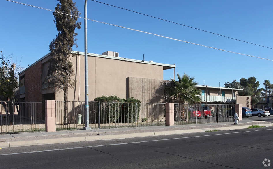 4141 E 29th St, Tucson, AZ à vendre - Photo du bâtiment - Image 3 de 3