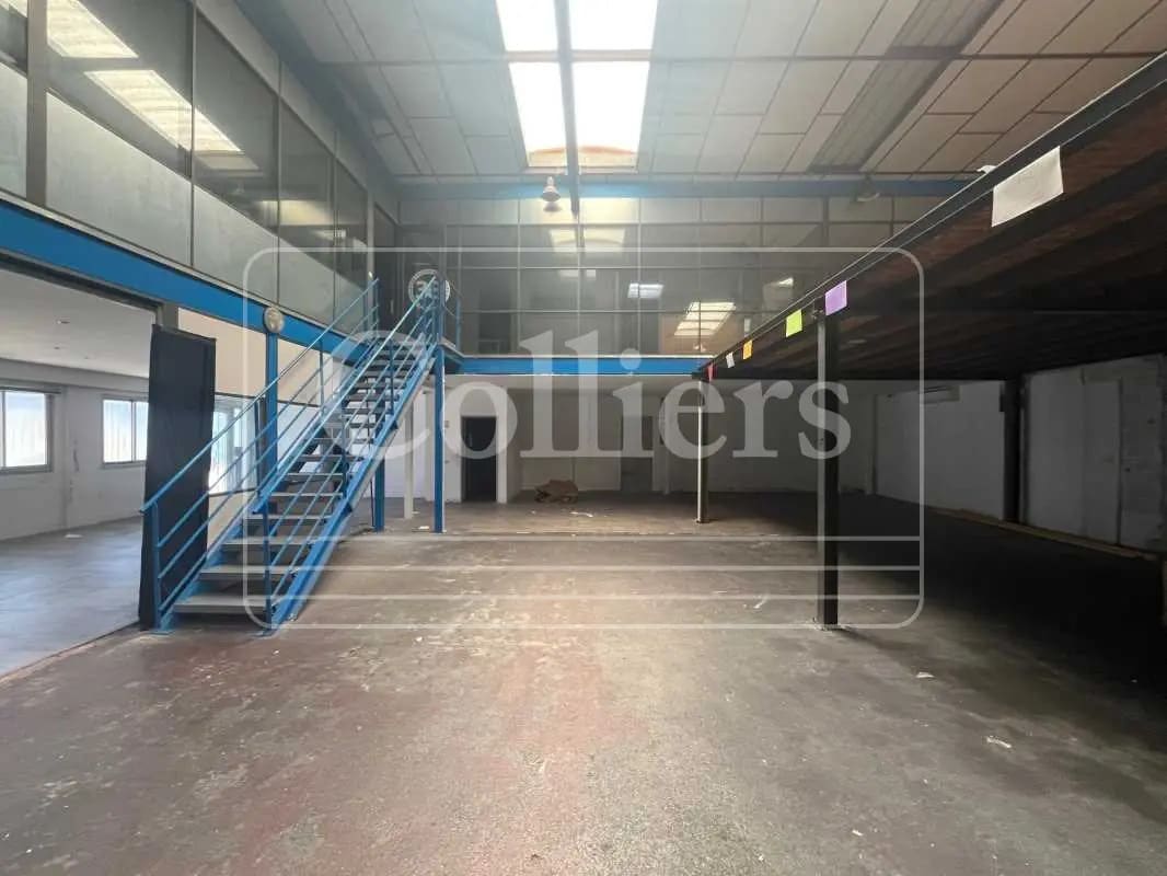 Office in Vitrolles for lease Interior Photo- Image 1 of 6
