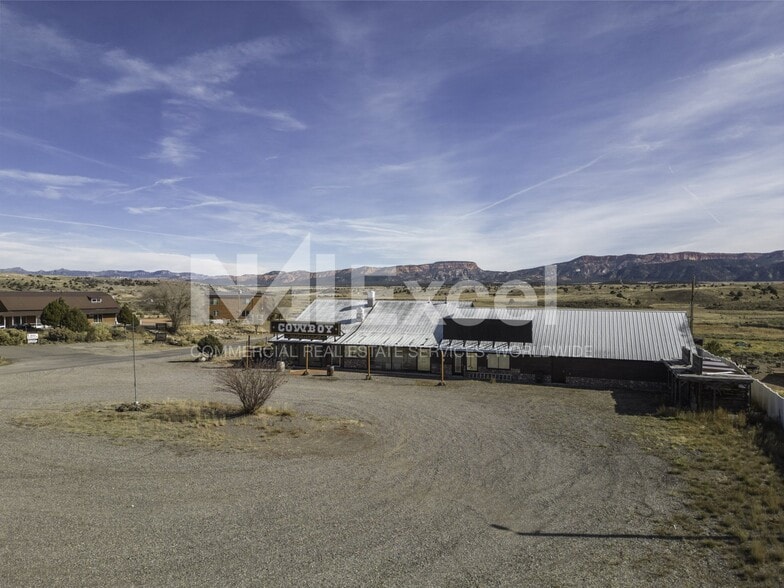 586 N 89 Hwy, Hatch, UT for lease - Building Photo - Image 2 of 5