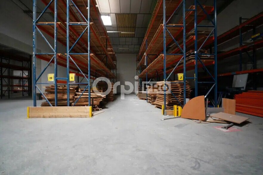 Flex dans Saint-Bonnet-de-Mure à louer - Photo intérieure - Image 3 de 20