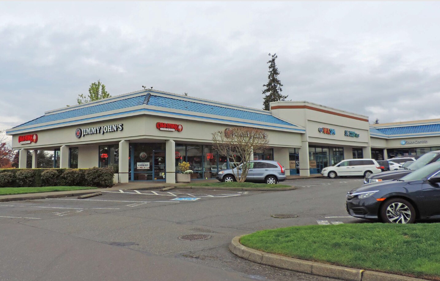 2500 S 320th St, Federal Way, WA à louer Photo du bâtiment- Image 1 de 7