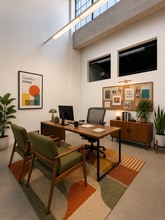 2744 E 11th St, Oakland, CA à louer Photo intérieure- Image 1 de 2