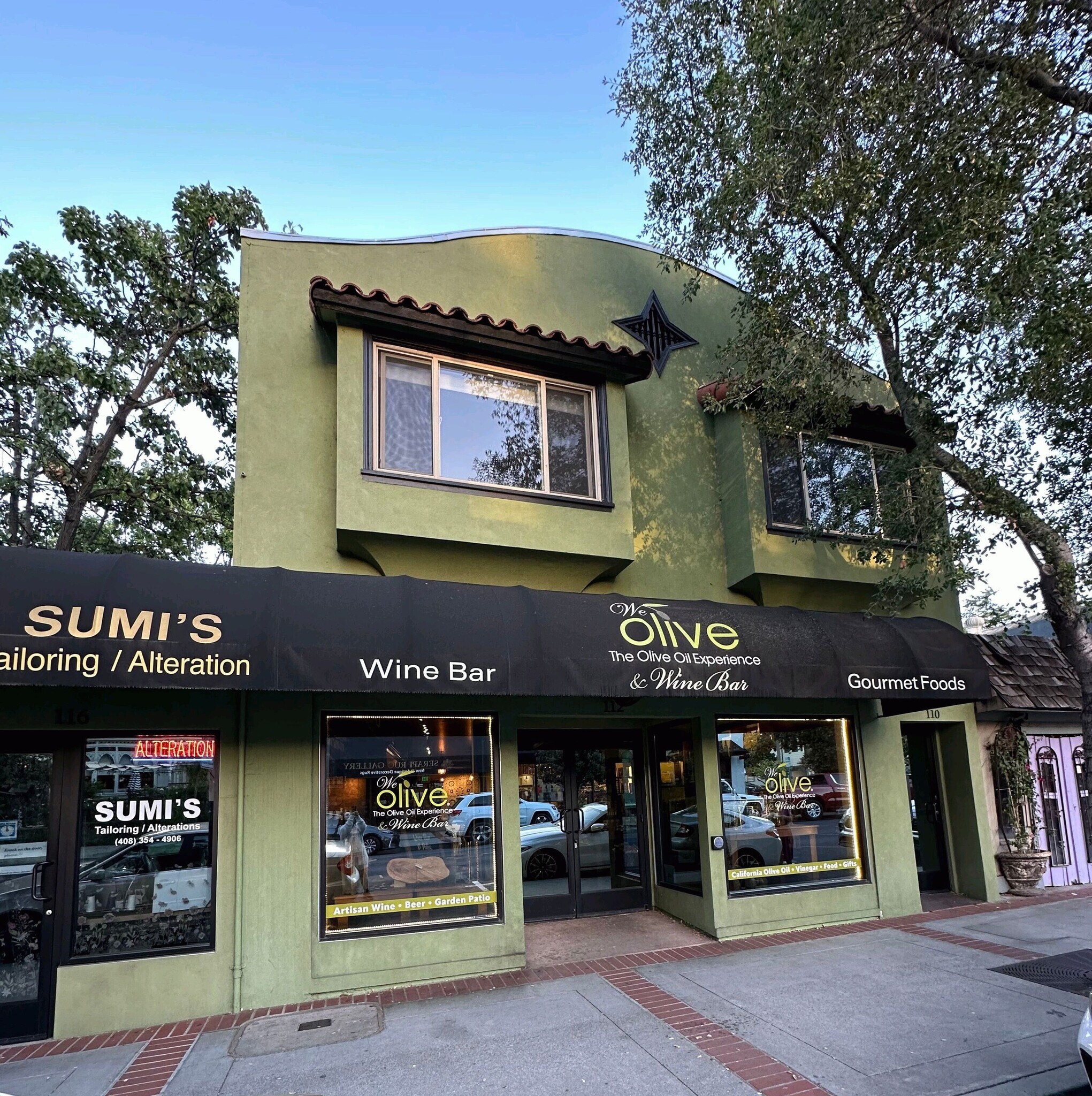 110 N Santa Cruz Ave, Los Gatos, CA à louer Photo du bâtiment- Image 1 de 17