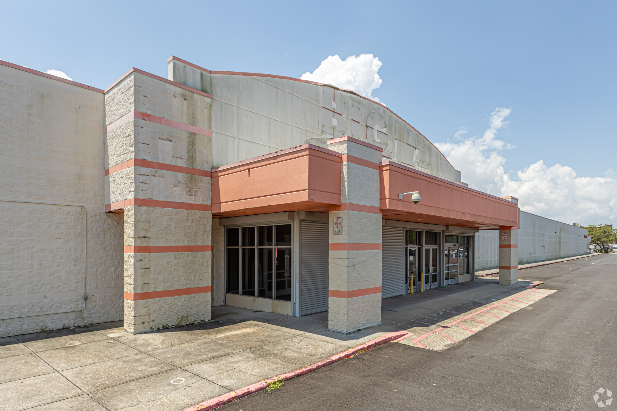 2940 Veterans Memorial Blvd, Metairie, LA à vendre Photo principale- Image 1 de 1