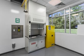 14193 NW 129th Way, Alachua, FL à louer Photo intérieure- Image 2 de 11