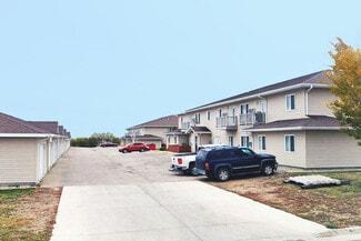 More details for 1003 2nd St, Crosby, ND - Multifamily for Sale