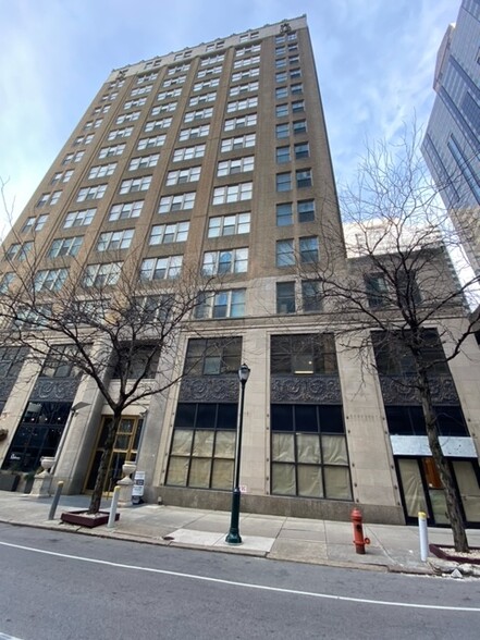 1835 Arch St, Philadelphia, PA for lease - Building Photo - Image 1 of 7