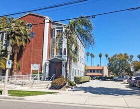 3877 12th St, Riverside, CA for lease Building Photo- Image 2 of 9