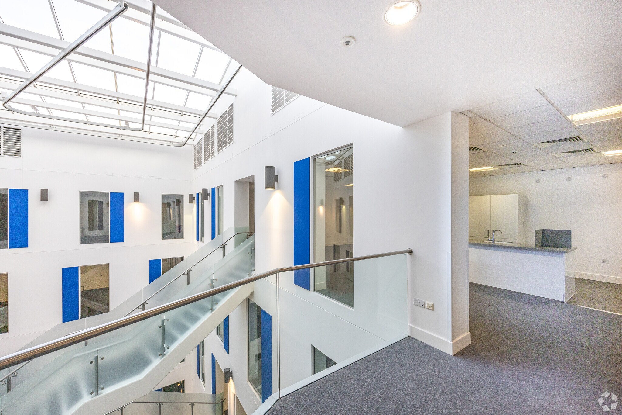 Queensway, Newport à louer Photo intérieure- Image 1 de 3