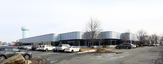 Plus de détails pour 200 Corporate Blvd S, Yonkers, NY - Industriel à louer