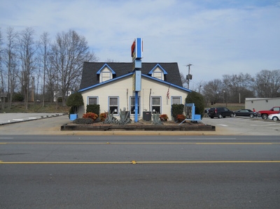 713 E Main St, Westminster, SC for sale Primary Photo- Image 1 of 1