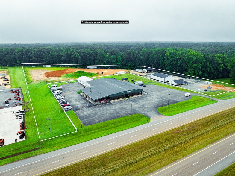 5050 US-79, Paris, TN for sale - Building Photo - Image 3 of 54