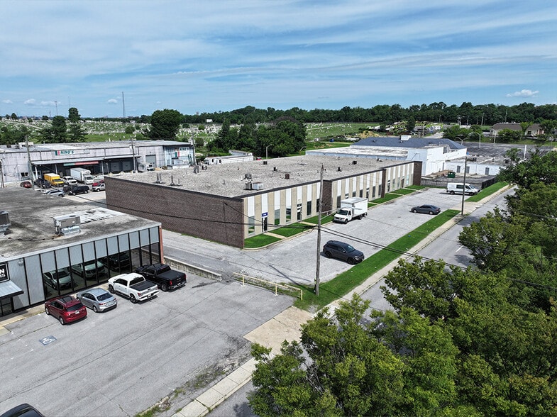 1720-1738 Edison Hwy, Baltimore, MD for lease - Building Photo - Image 3 of 6